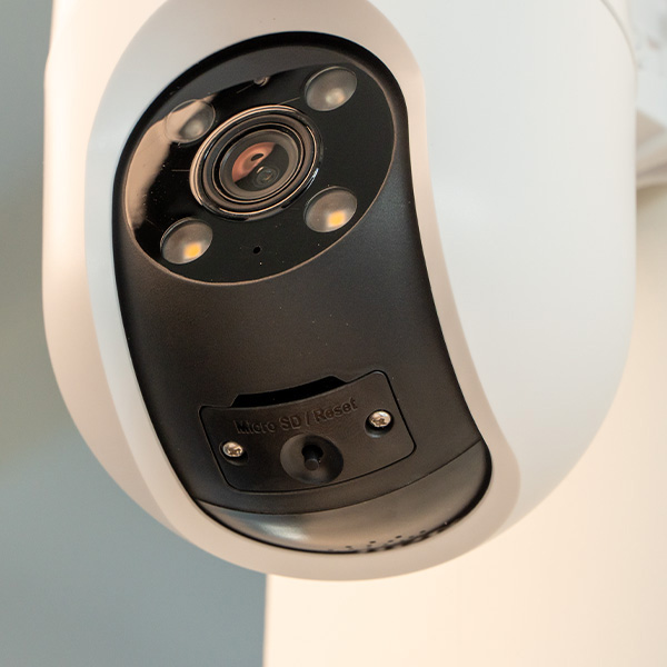 ezviz-h8c-4mp-11-600x600