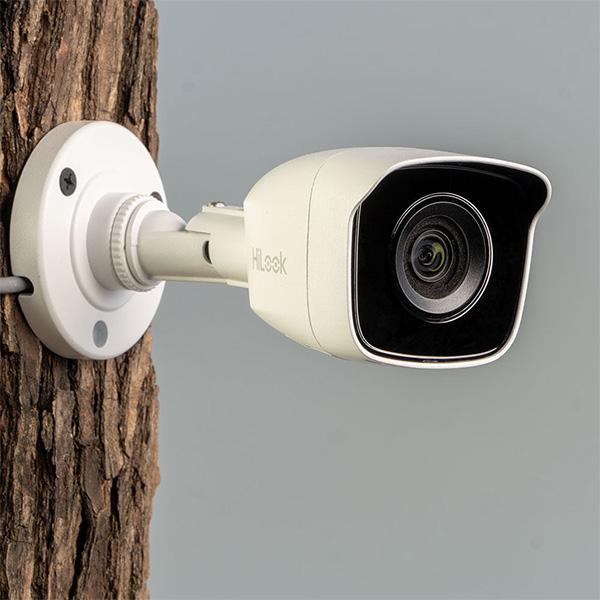 bo-4-mat-camera-hilook-2mp-tinh-te-600x600